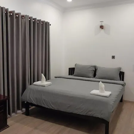 4 Rivers Hotel Phnom Penh Exterior photo