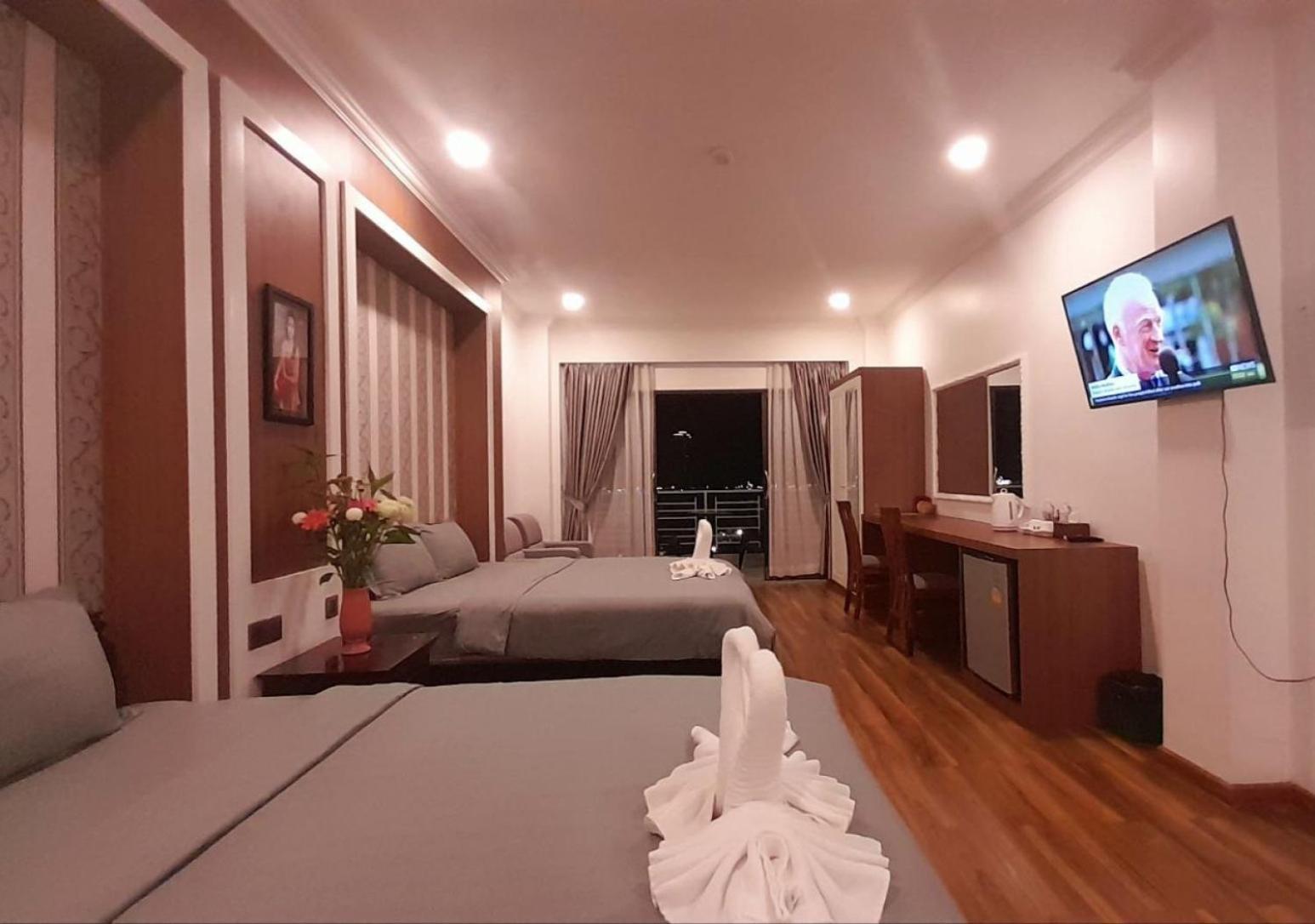 Hotel 4 Rivers Hotel