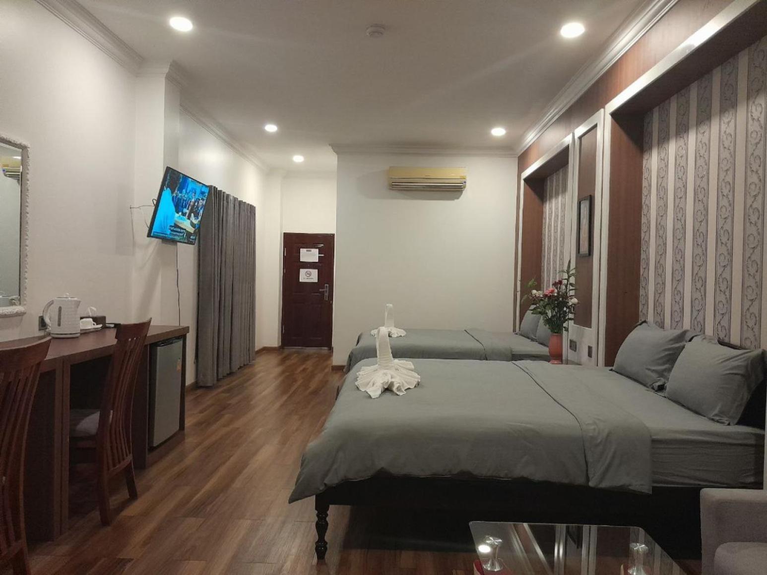 4 Rivers Hotel