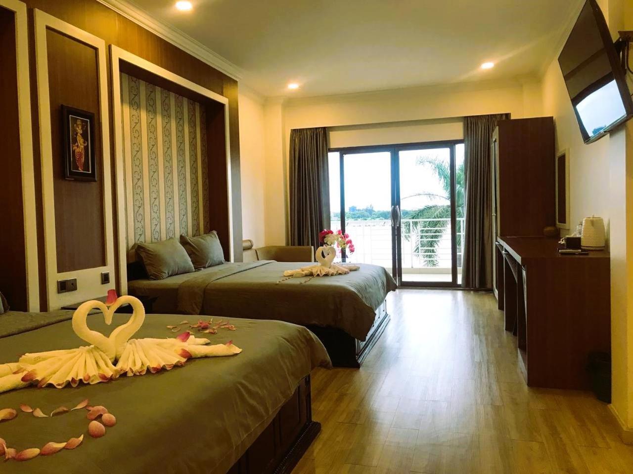4 Rivers Hotel 3* Phnom Penh