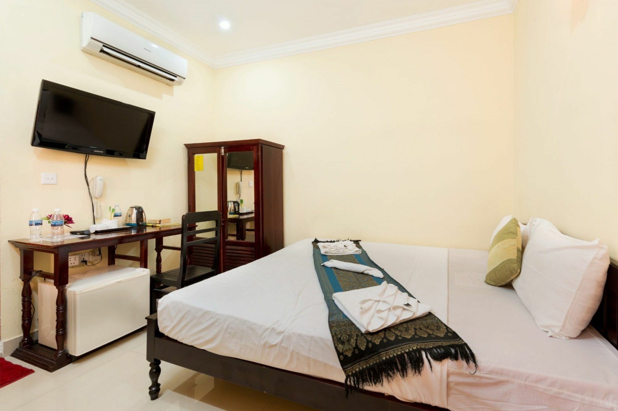 4 Rivers Hotel Hotel 3*